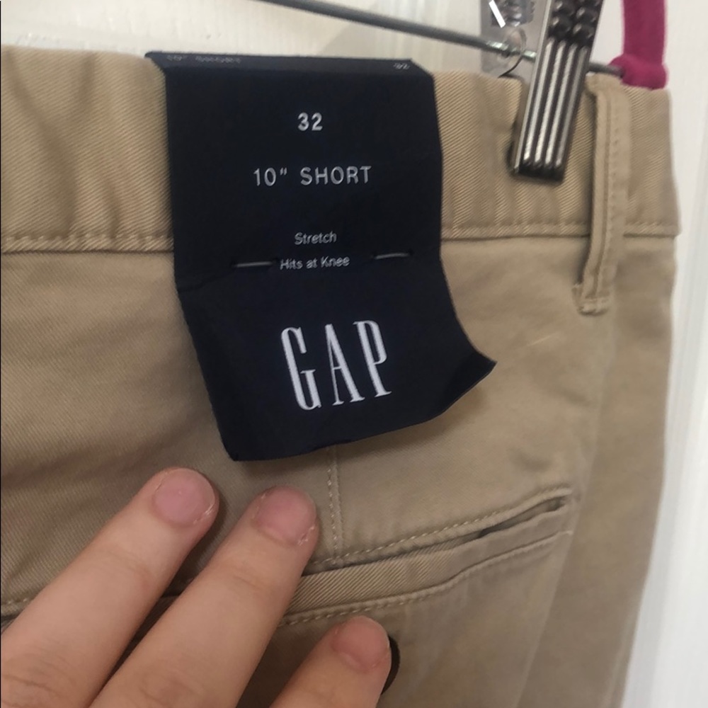 3 pairs of Gap 10’’ shorts - Picture 4 of 4